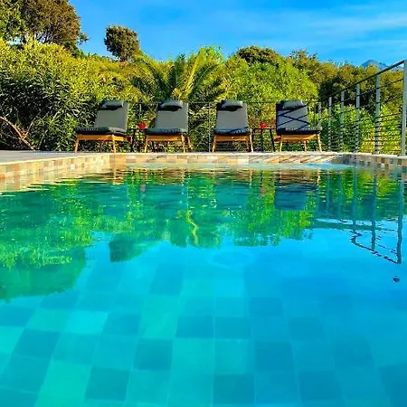 Corsa**** Piscine Vue Panoramique