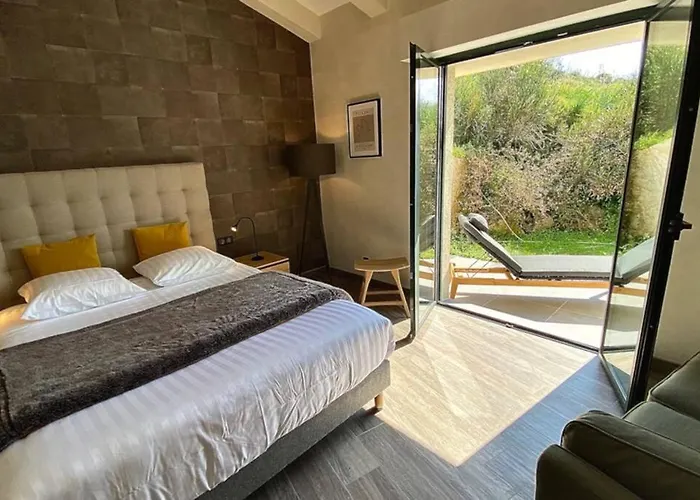 Corsa**** Piscine Vue Panoramique