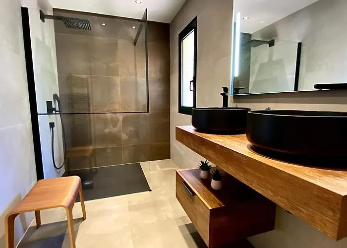 Corsa**** Piscine Vue Panoramique *